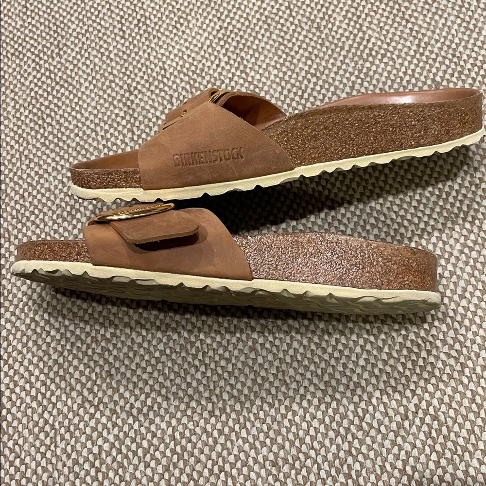 Birkenstock Madrid Big Buckle Oiled Leather - Picture 13 of 16